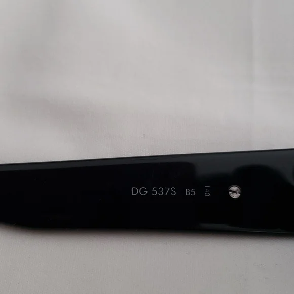 Dolce & Gabbana Sunglasses - Picture 5 of 7